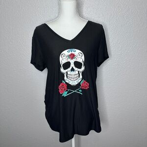 Women's  No‎ Boundaries XL Black skeleton  Graphic tee